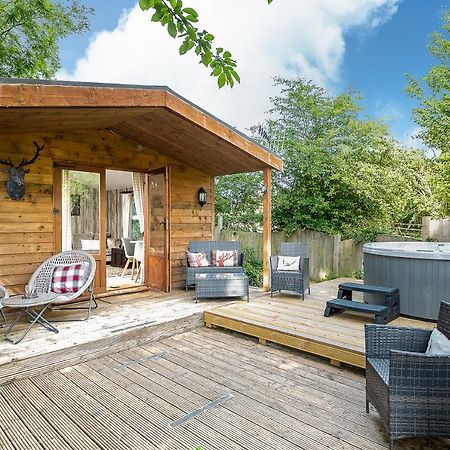 Villa The Log Cabin With Private Hot Tub, Bath Exterior foto